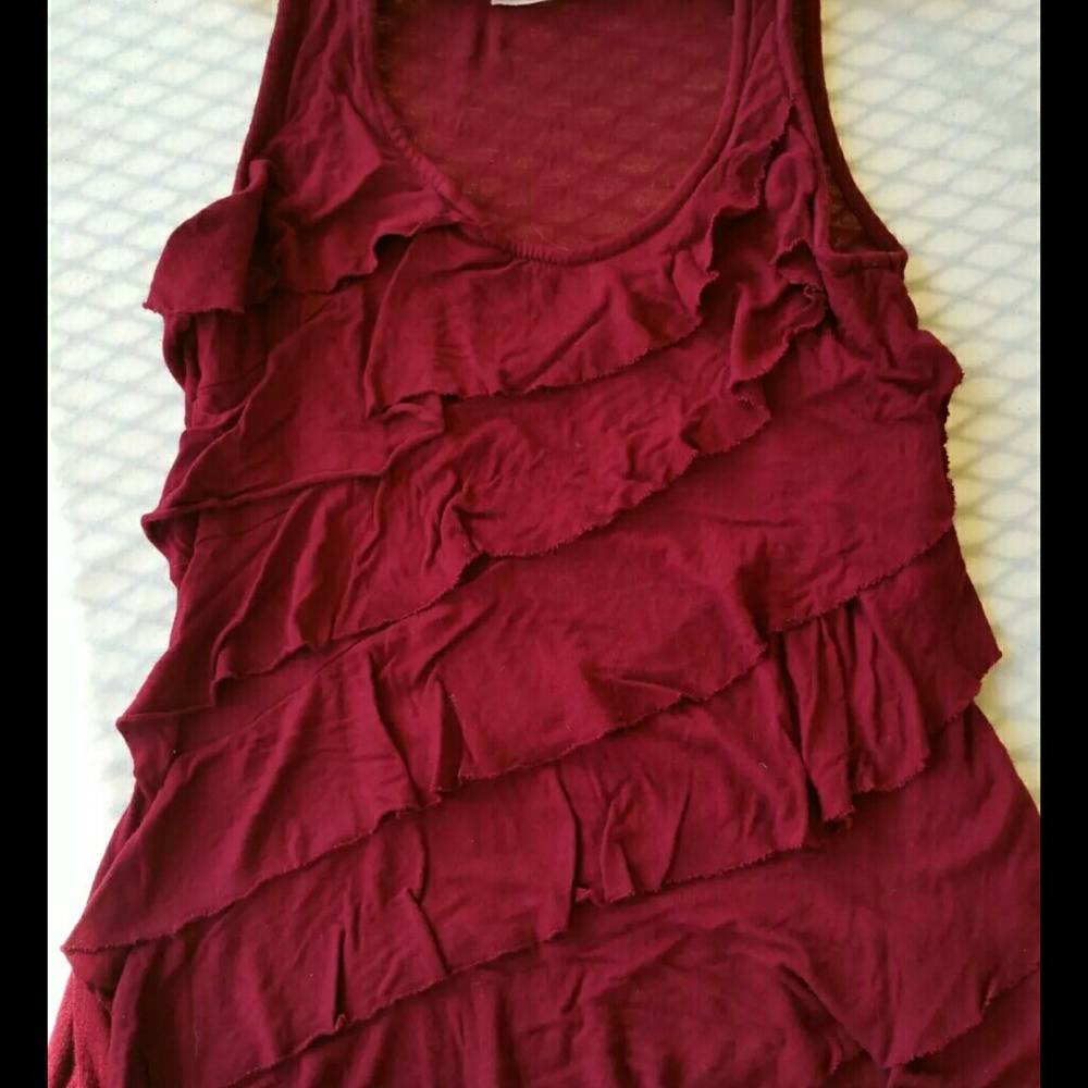 Ruffle sleeveless top. Perfect paring for either Super Bowl team & Valentines
